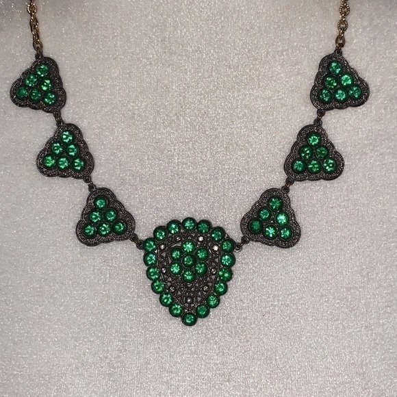 Emerald Green Pave Triangle Statement Necklace Filigree Luxe Geometric Glamour - Picture 6 of 16
